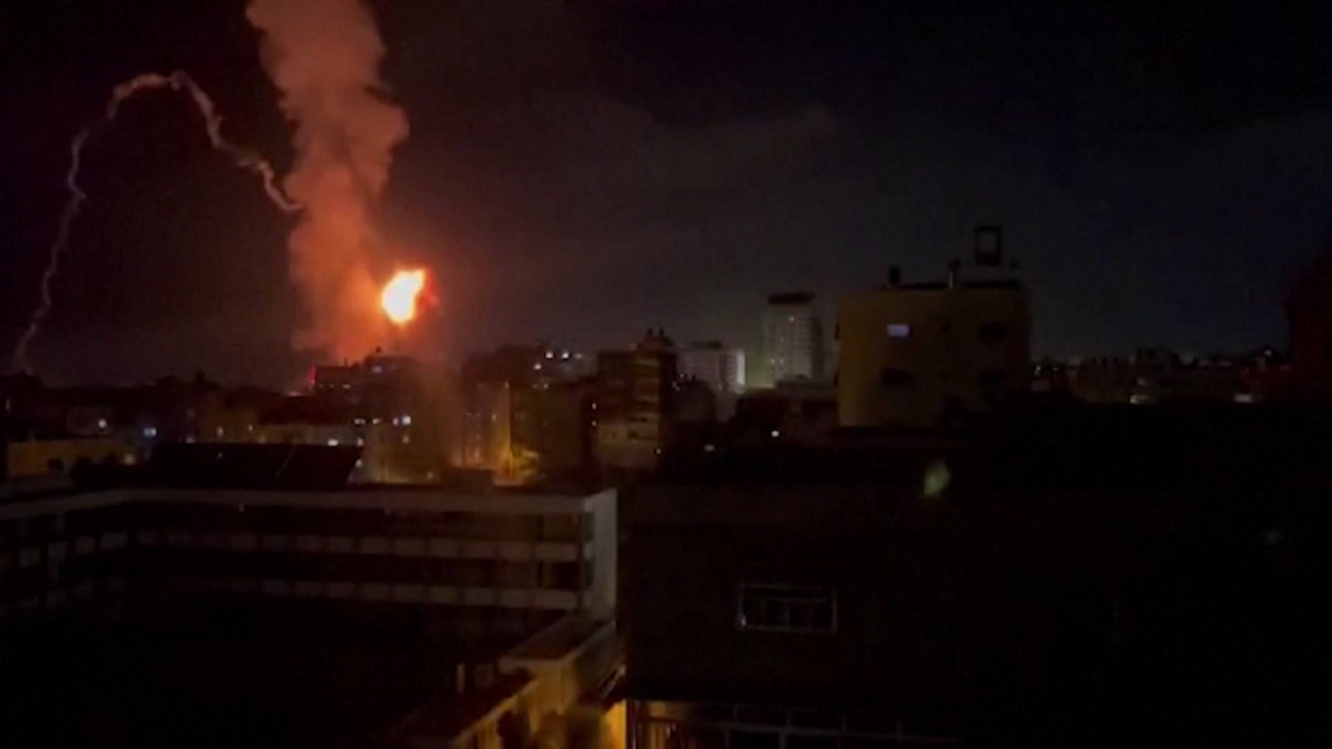 Israel and Gazan Fighters Agree to Ceasefire After Israeli Air Raids on Enclave