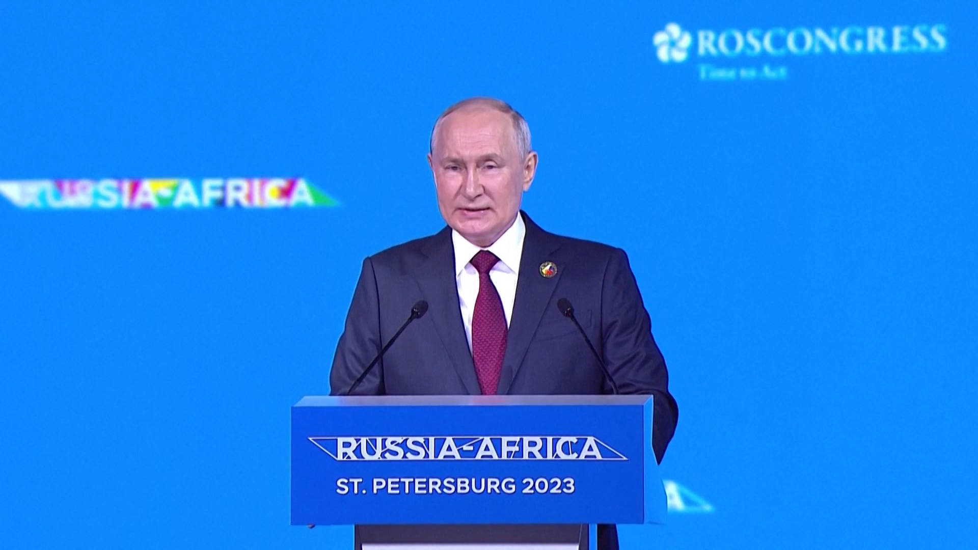 After Pulling Out of Black Sea Grain Deal, Putin Pledges Free Grain to 6 African Nations