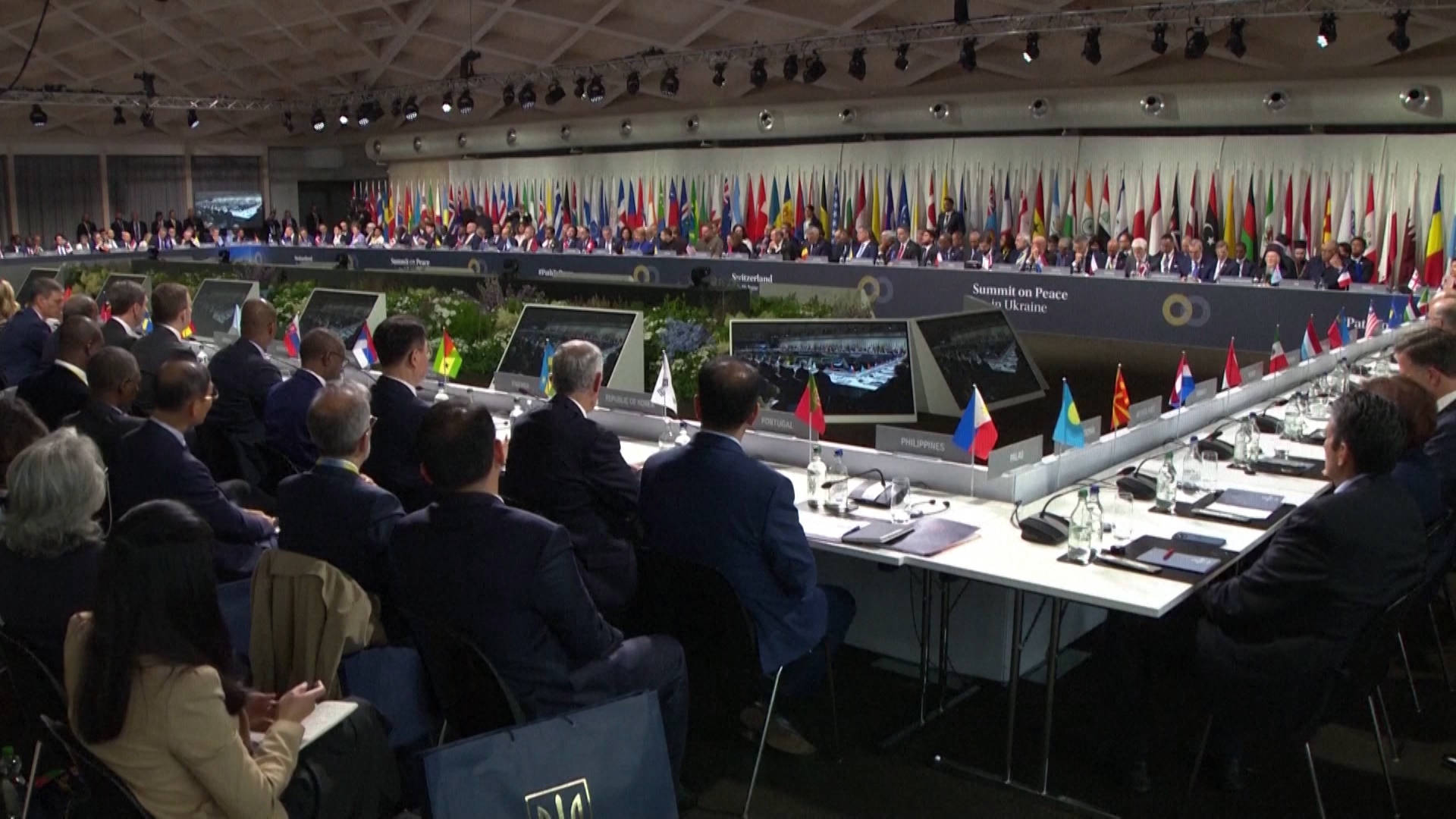 International Conference Reaffirms Support for “Territorial Integrity” of Ukraine