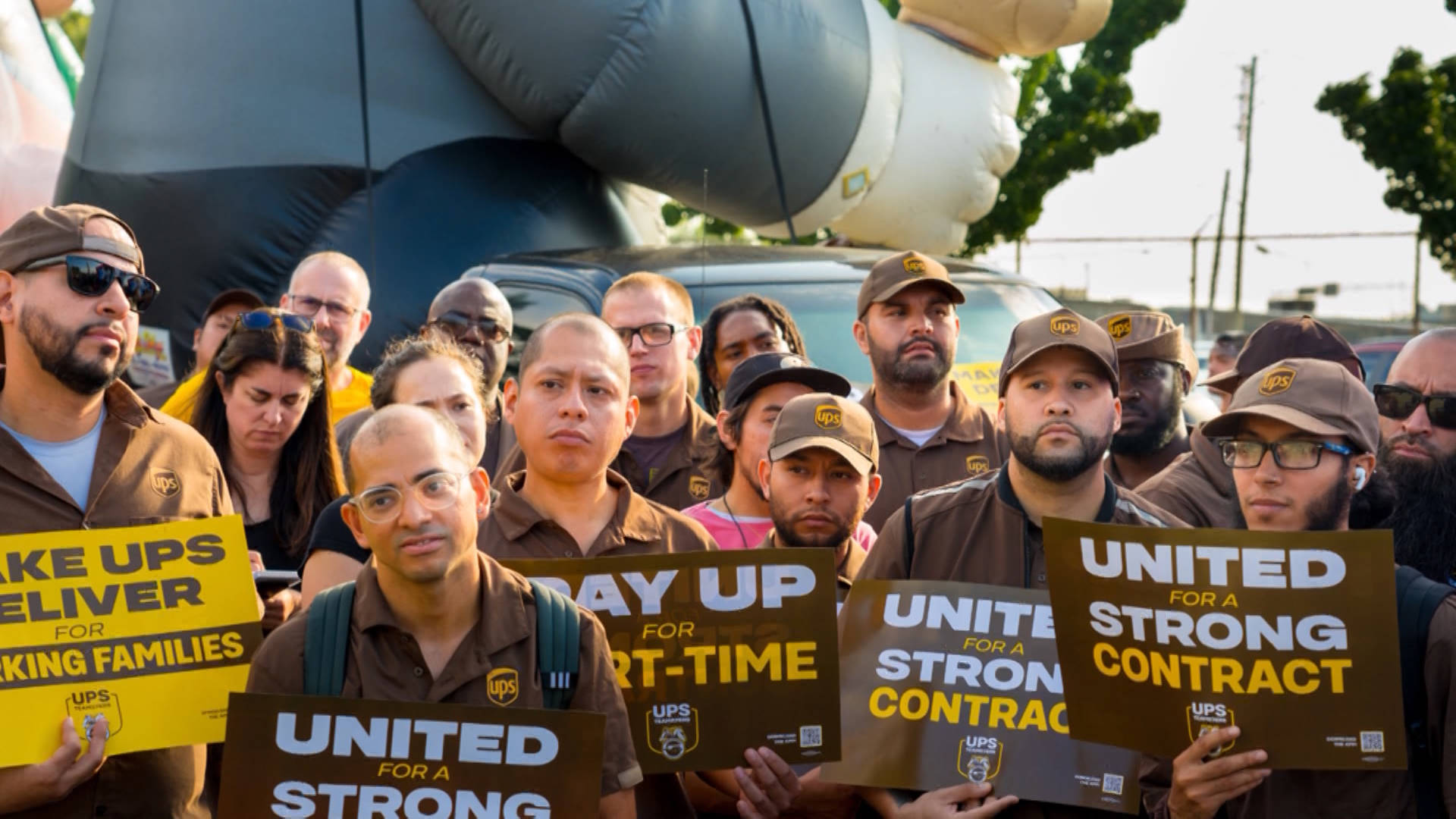 Logistics company UPS to train non-union workers in face of potential strike by 340,000 workers