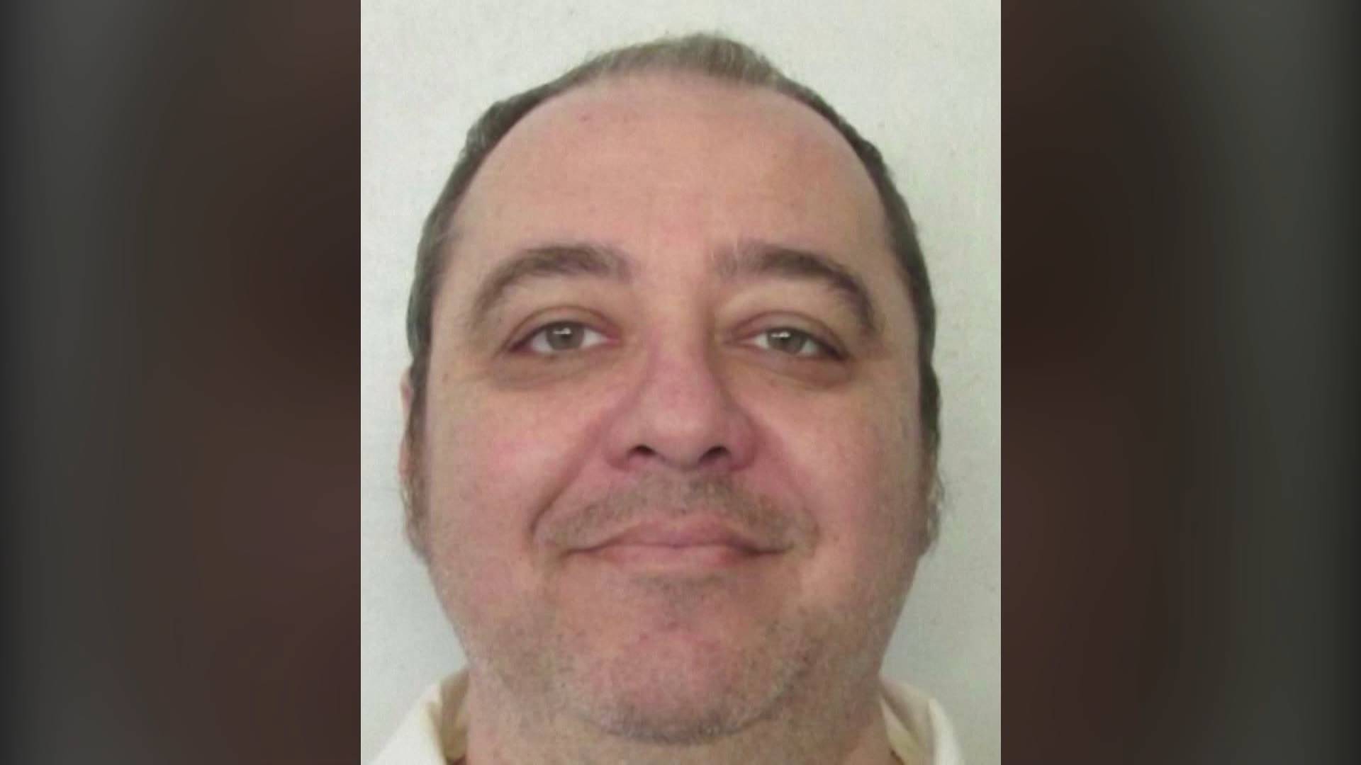 Kenneth Smith Set to Be Executed Via Nitrogen Gas Asphyxiation After SCOTUS Rejection