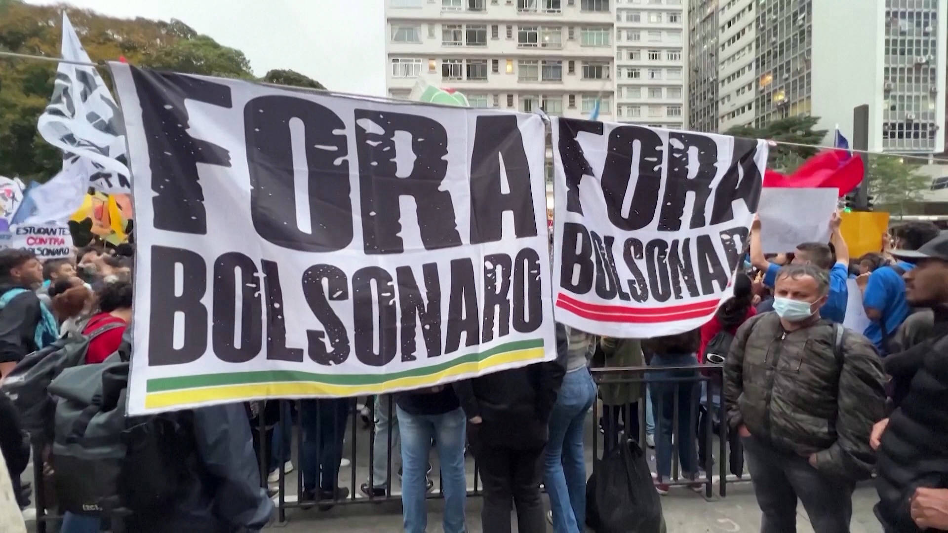 Protests Erupt Across Brazil as Bolsonaro Threatens to Reject October Election