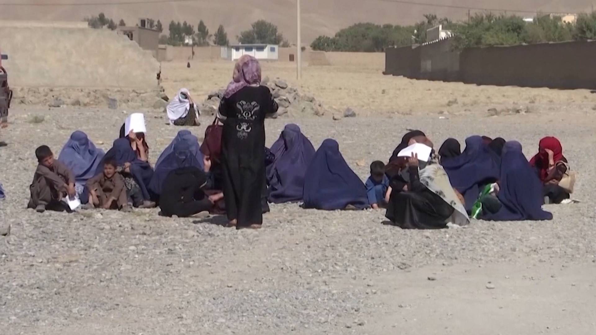 Afghan Taliban Bans Women from Working at NGOs