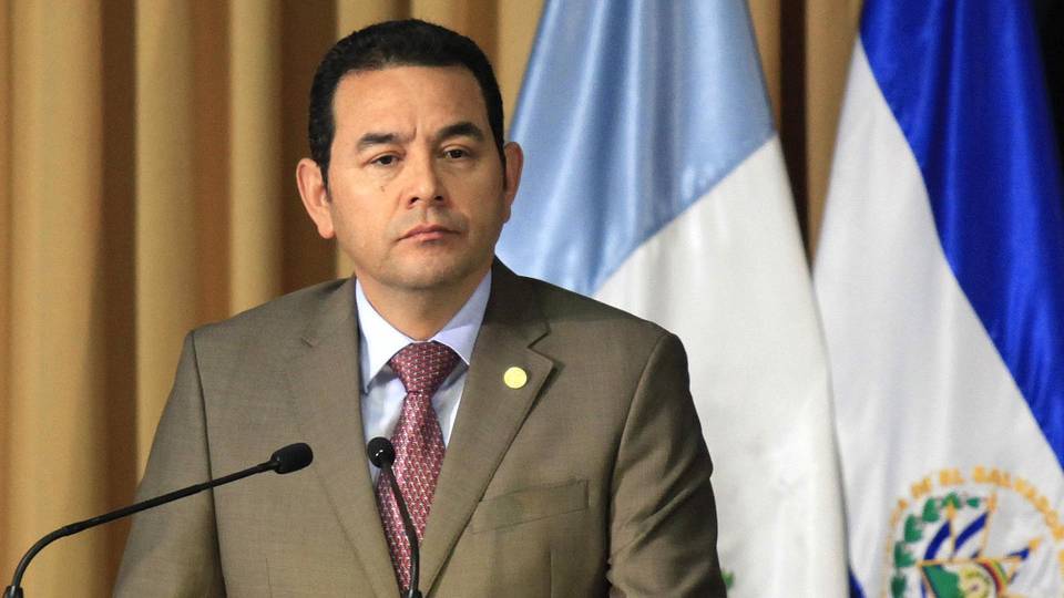 H5 guatemalan protesters demand outgoing president jimmy morales arrested corruption