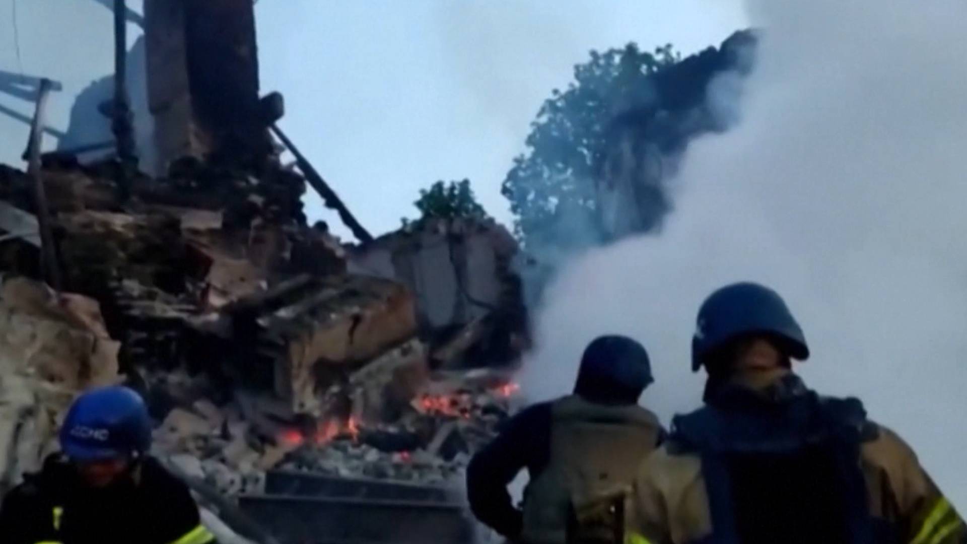 60 Feared Dead in Russian Attack on School in Ukraine’s Luhansk Region