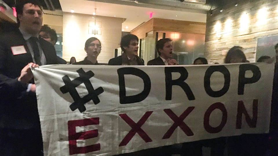 H9 harvard law students protest paul weiss exxonmobil