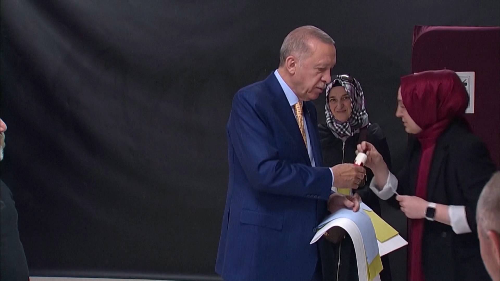 Recep Tayyip Erdoğan Suffers Major Blow as Turkish Cities Vote for Opposition Party Mayors