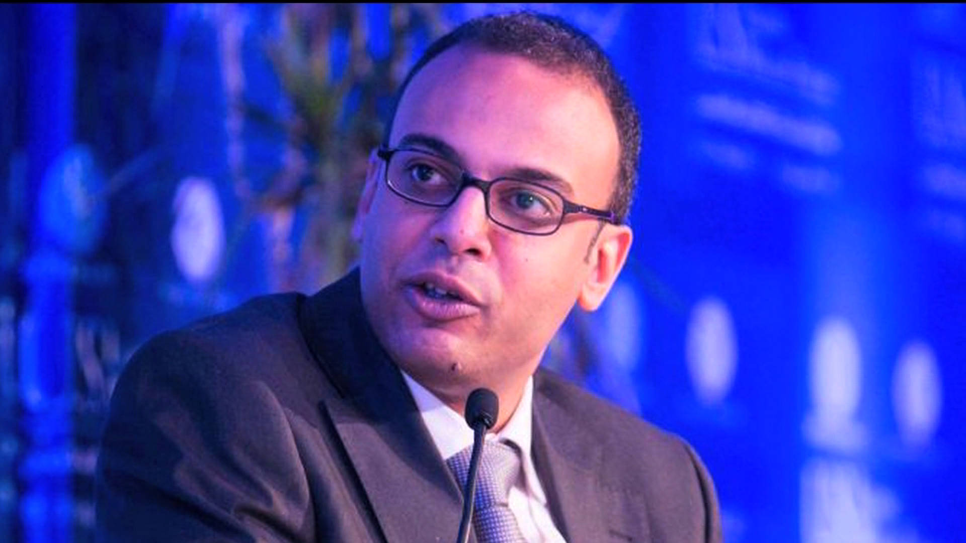 Egypt Frees Top Reporter <b>Hossam Bahgat</b> After Chilling Reminder That ... - hossambaghat