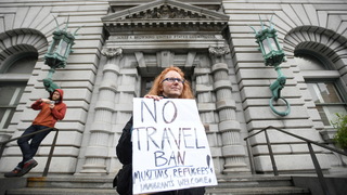 S6_Travel_Ban_Courthouse_Sign.jpg