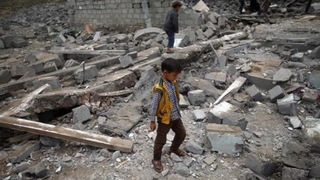 https://www.democracynow.org/images/story/38/32538/w320/S4YemenRubble.jpg