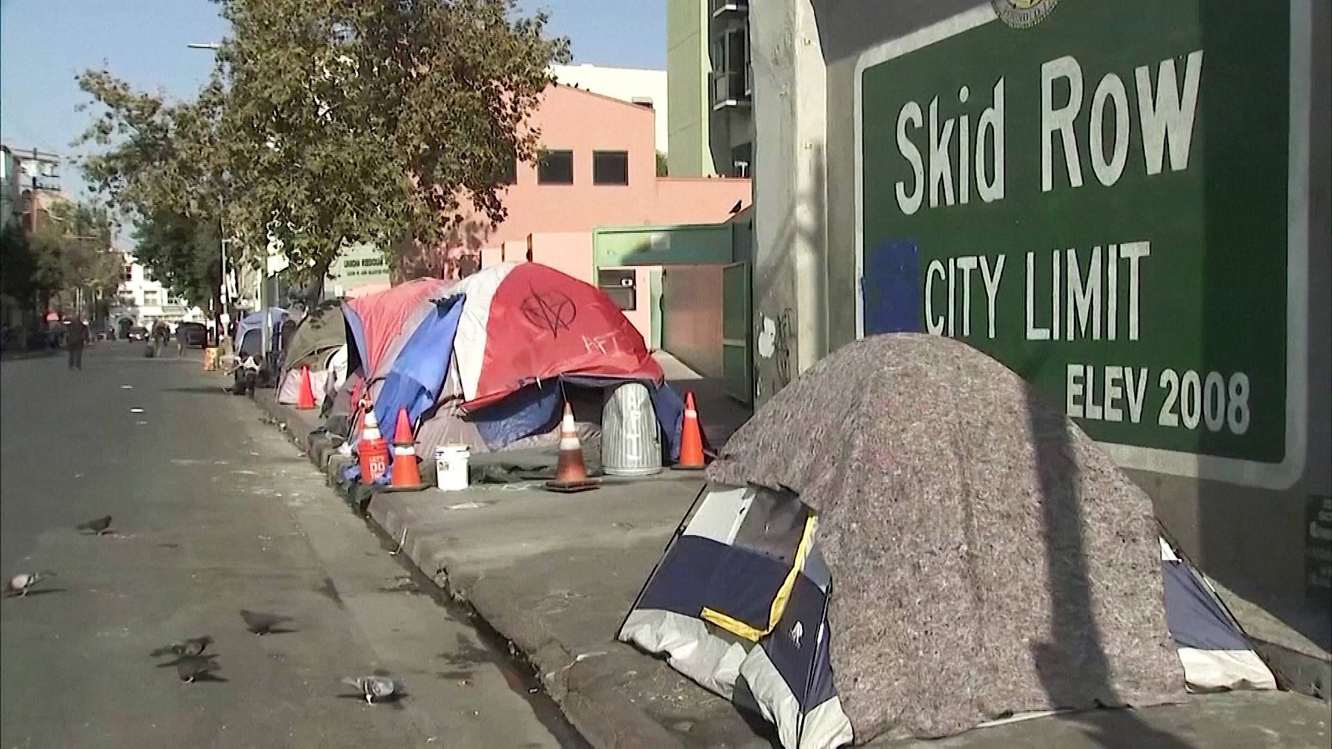 Column: L.A. homeless crisis grows despite political promises, many  speeches and millions of dollars. How do we fix this? - Los Angeles Times