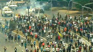 SEG1-Venezuela-Street-Protests-3.jpg